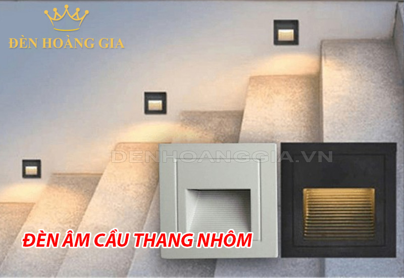 den-cau-thang-ngoai-troi-bang-nhom
