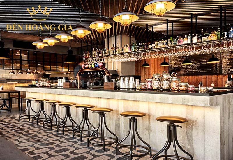 meo-trang-tri-den-cho-quan-cafe-lounge