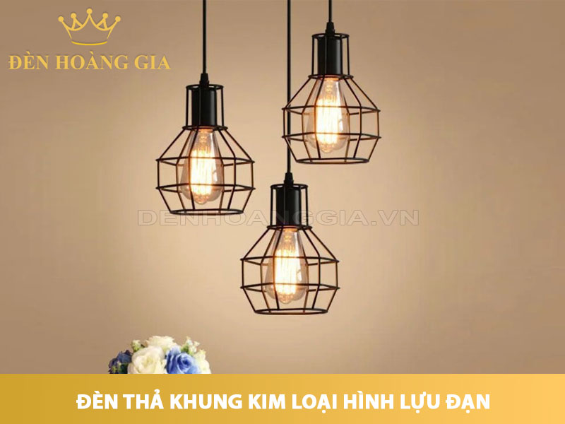 Đèn thả khung kim loại hình lựu đạn