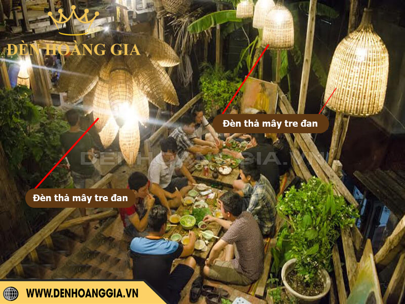 Đèn mây tre đan trang trí quán nhậu đồng quê