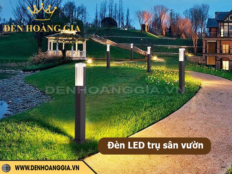 Không gian nhà đẹp với đèn LED trụ ven lối đi