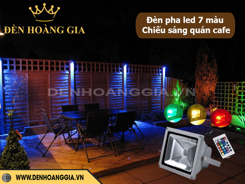 Ứng dụng đèn pha led 7 màu chiếu sáng quán cà phê