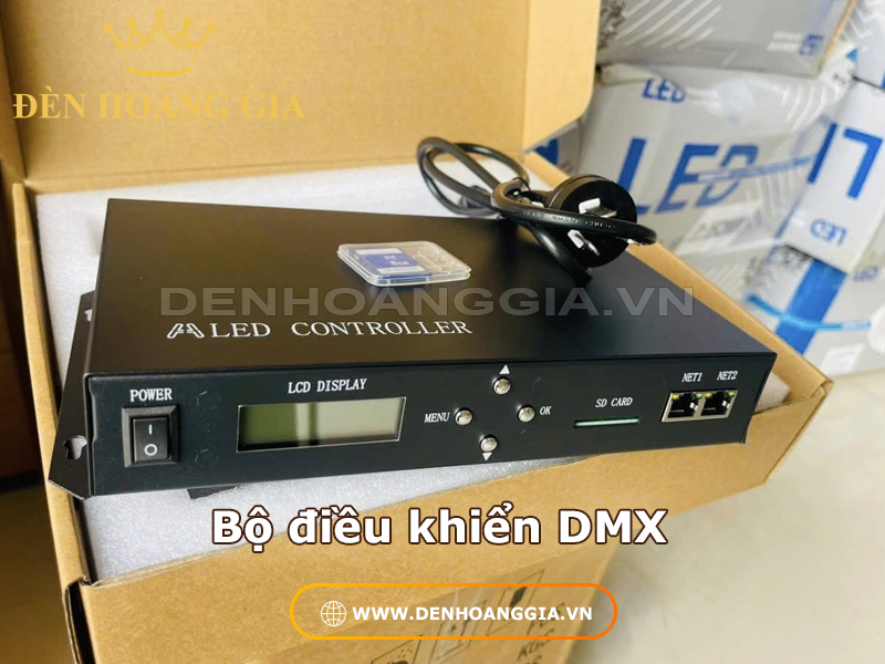Bộ điều khiển DMX (DMX Controller)
