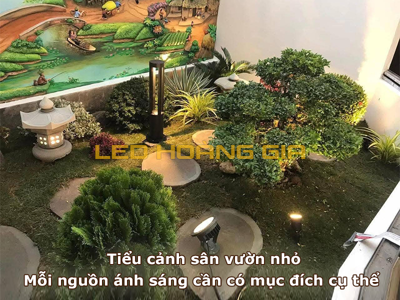 Tiểu cảnh sân vườn nhỏ cần lắp đèn chiếu sáng có mục đích rõ ràng