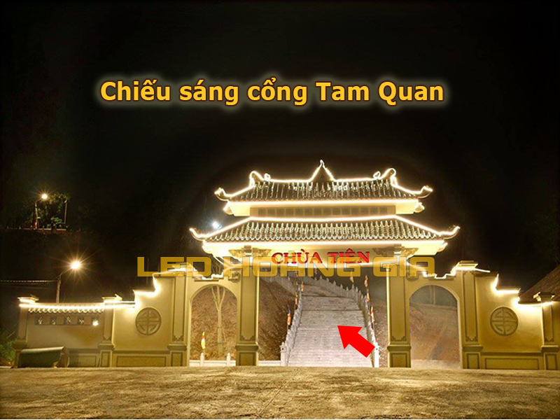 Lắp đèn chiếu sáng cổng tam quan