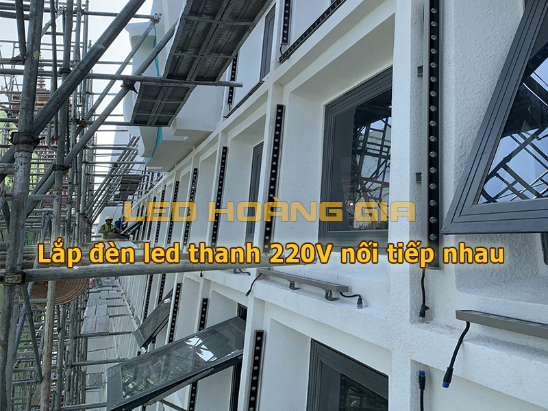 Lắp đèn led thanh 220V